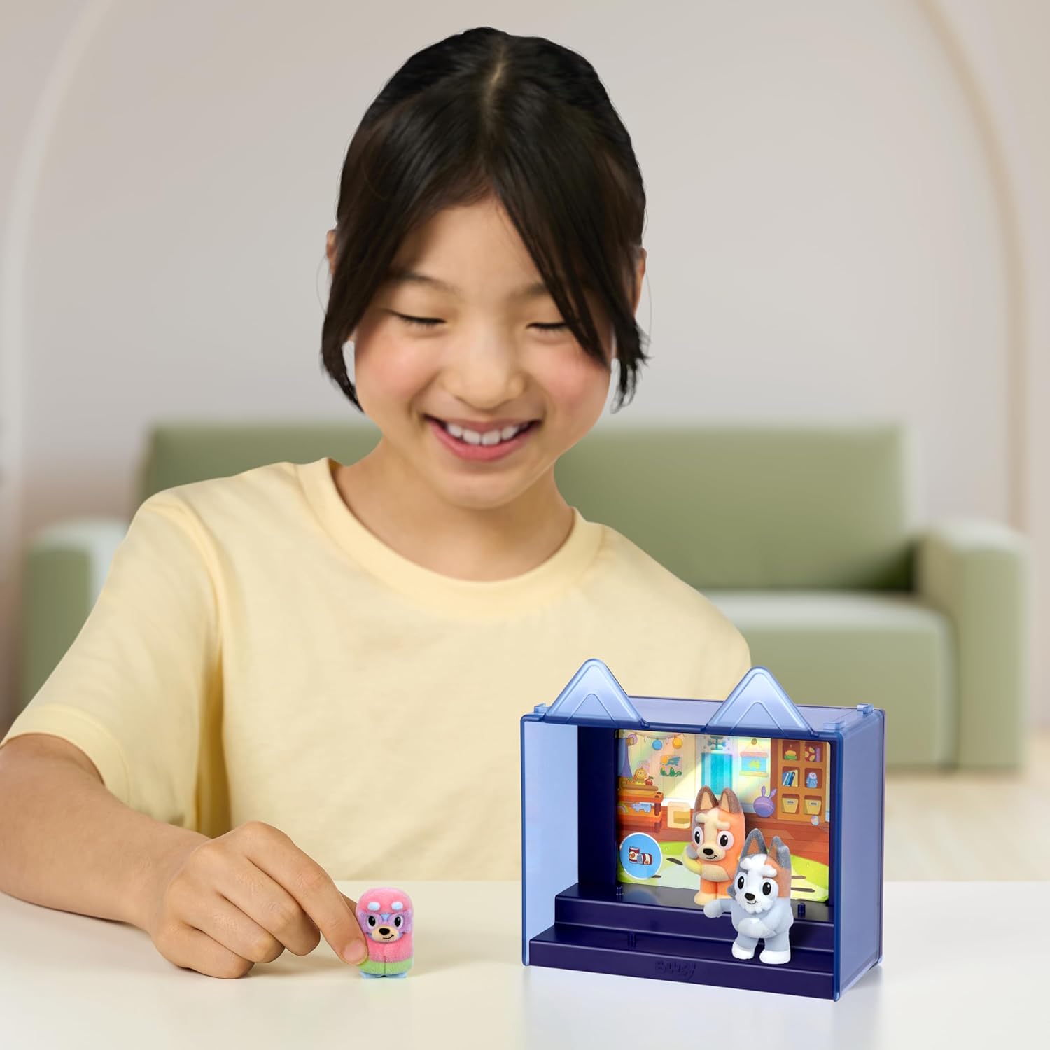 Fuzzies Episode Pack: Grannies. with 3 Specially Flocked Collectible Mini-Figures (Incl. 1 Exclusive), Display Case, Trading Card, and Collector's Guide. 80 to Collect in Series 1!
