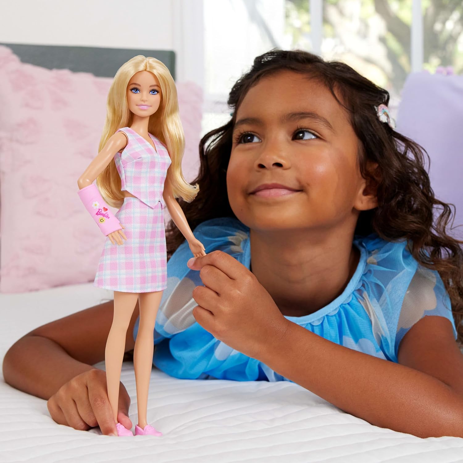 Fashionistas Doll #243 with Blonde Hair and Pink Arm Cast Accessory, Wearing Plaid Top and Skirt with Pink Loafers