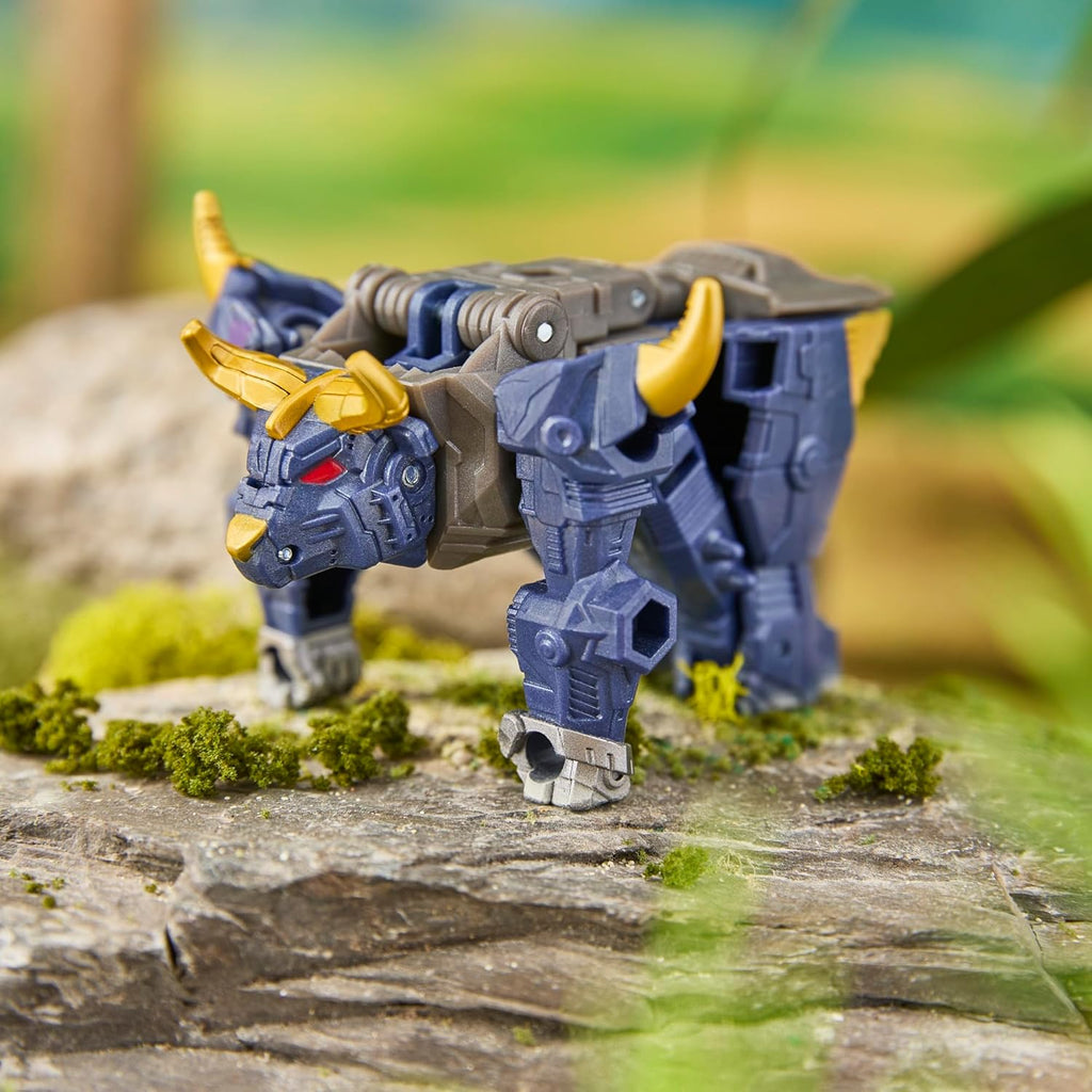 Megatron Cyber Changers 4-Inch Action Figure, Quick Change to Bull Mode, Robot Toys for Boys and Girls 6 and Up