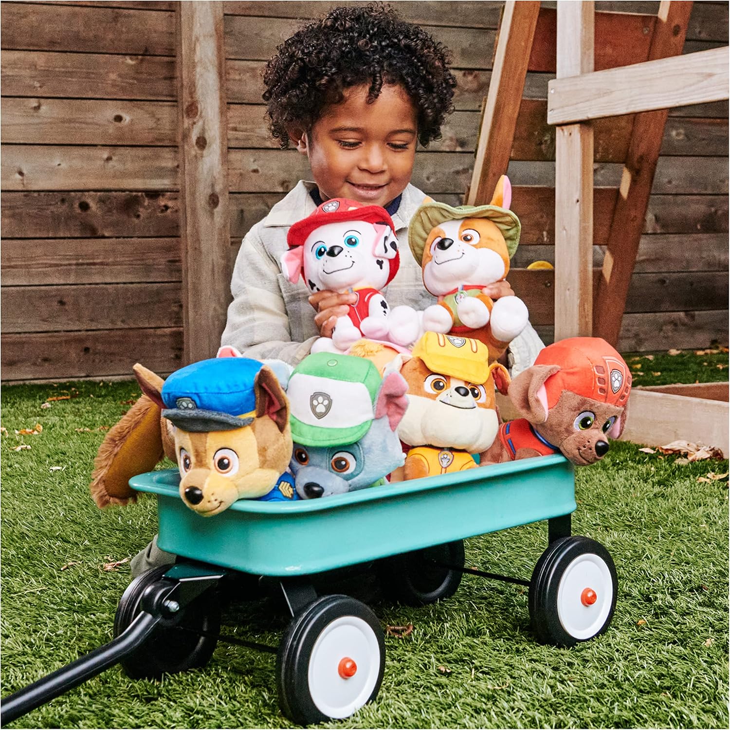 PAW Patrol Chase in Signature Police Officer Uniform Plush Toy, Stuffed Animal for Ages 1 and Up, 6" (Styles May Vary)