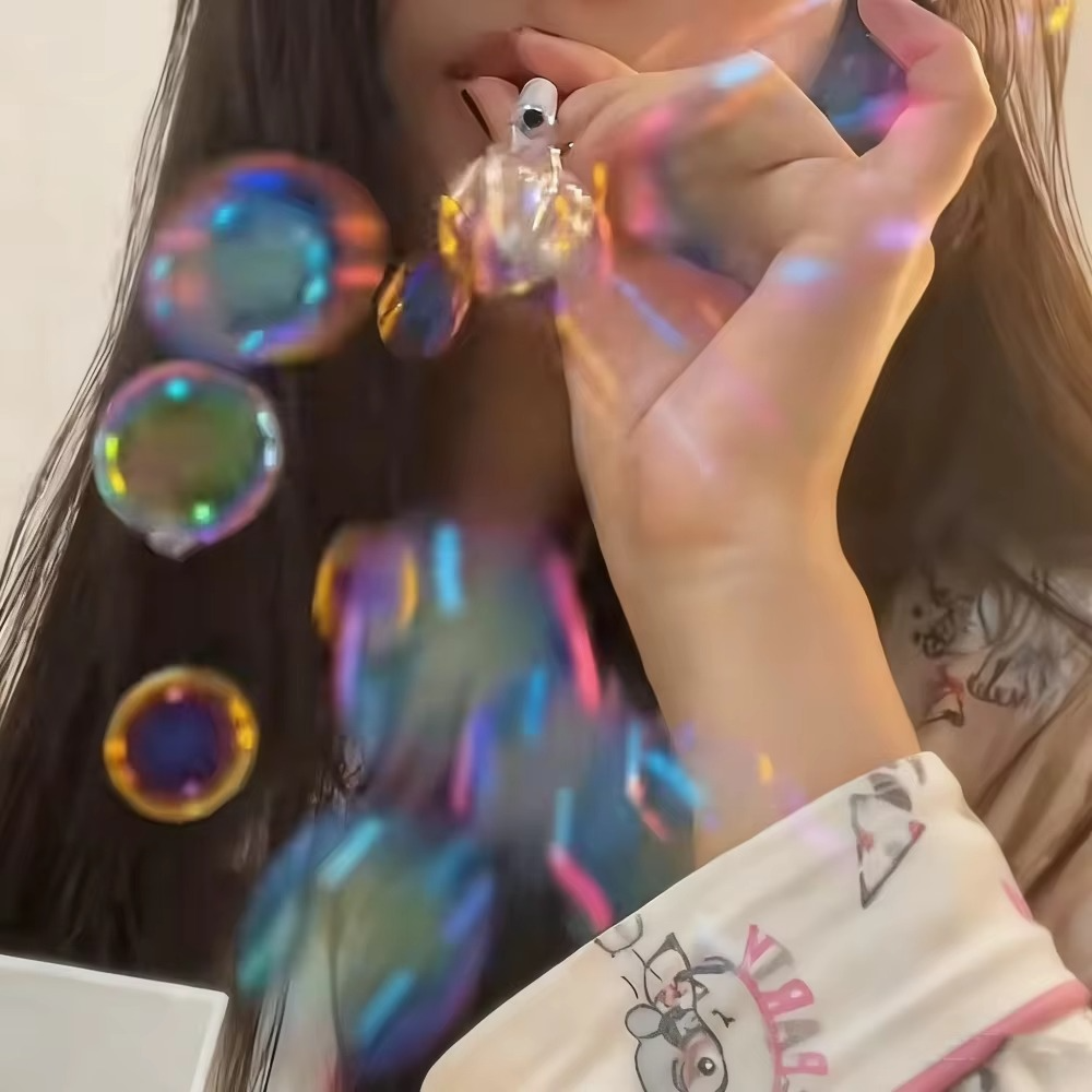 Bubble Cigarette Pack – Realistic Fake Cigarette Bubble Blower with Bubble Solution, Mini Cigarette Bubbles Maker for Stress Relief, Fun Party Gift for Adults