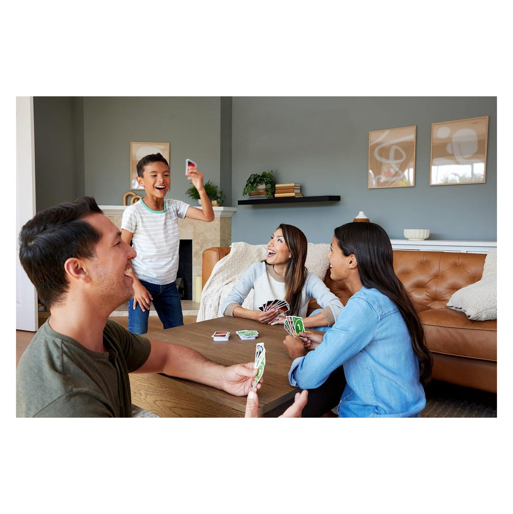 UNO Card Game for Kid, Adult & Family Nights & Parties, Travel & Vacations, Color Blind Accessible & Customizable Deck